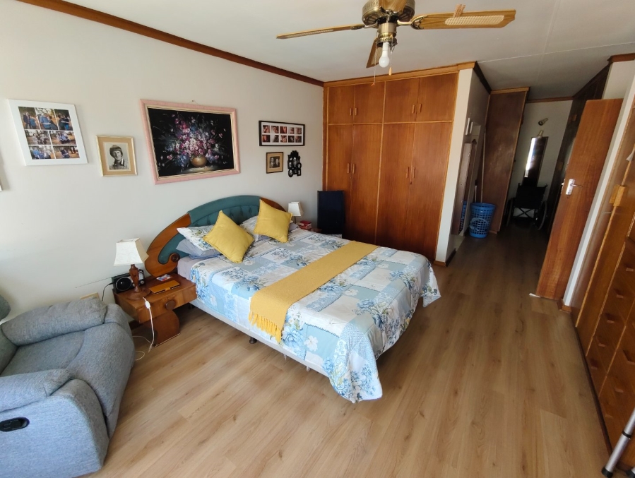 3 Bedroom Property for Sale in Pellissier Free State